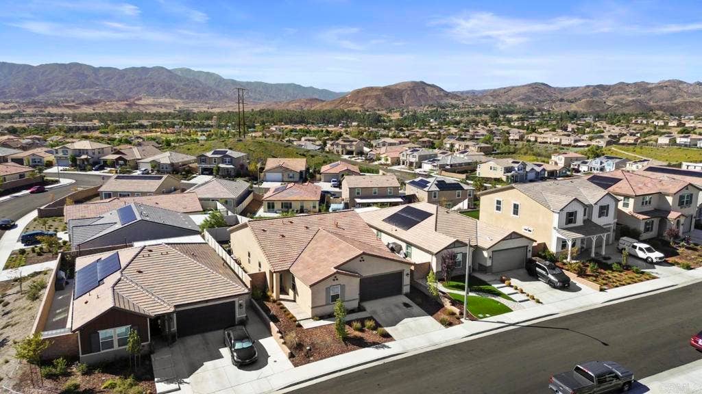 41303 Wizard Court, Lake Elsinore, CA 92532 41303 Wizard Court, Lake Elsinore, CA 92532