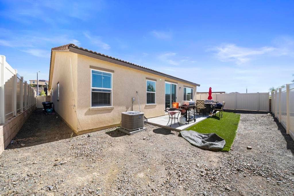 41303 Wizard Court, Lake Elsinore, CA 92532 41303 Wizard Court, Lake Elsinore, CA 92532