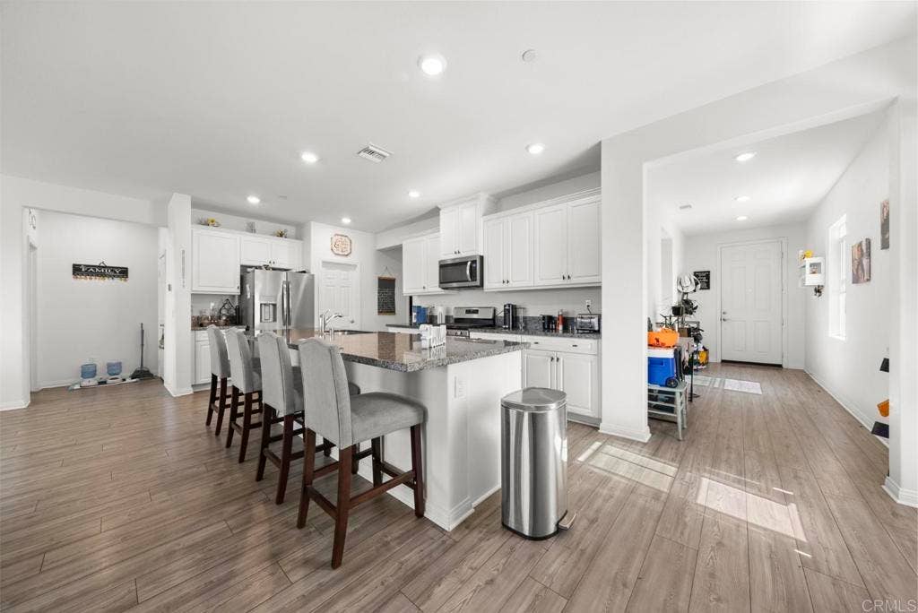 41303 Wizard Court, Lake Elsinore, CA 92532 41303 Wizard Court, Lake Elsinore, CA 92532