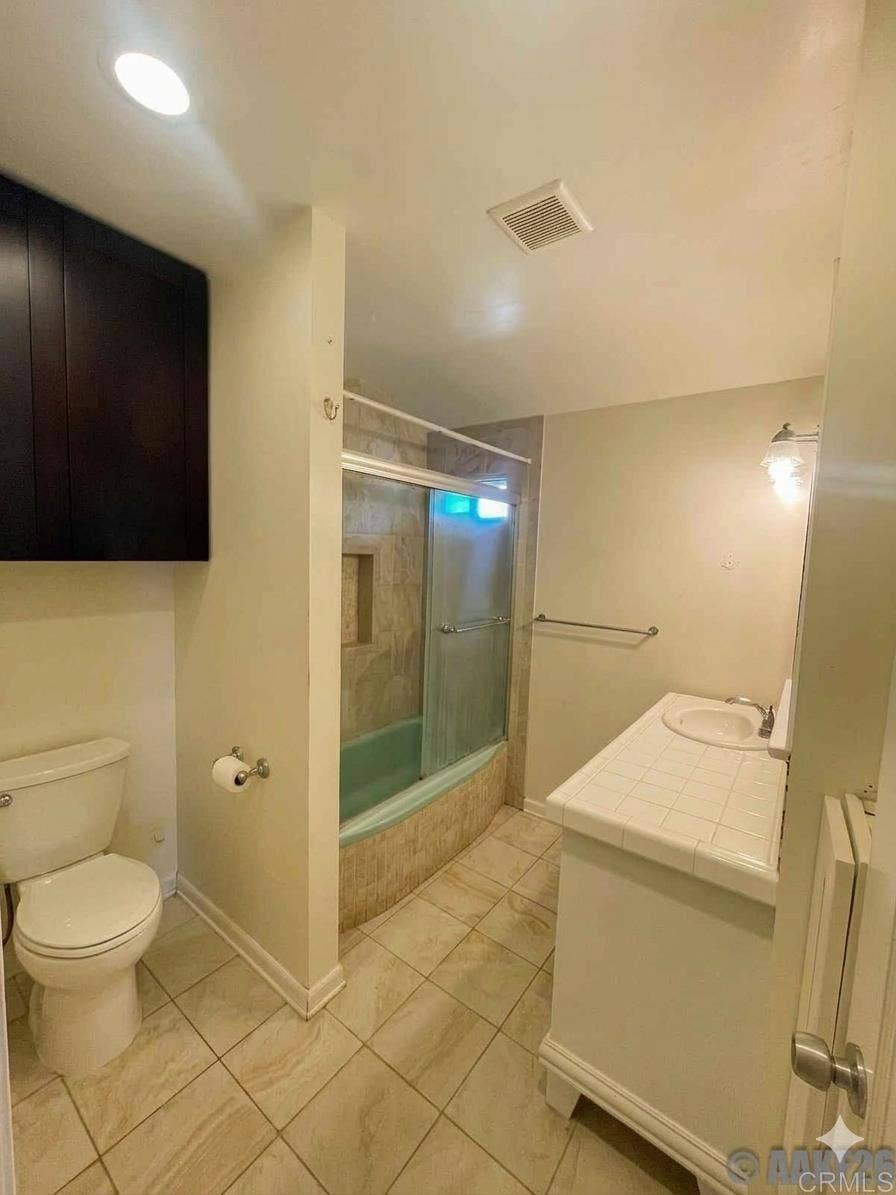 63 L, Chula Vista, CA 91911 63 L, Chula Vista, CA 91911