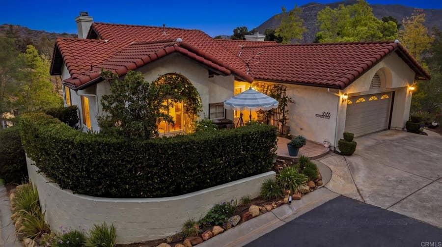 Property photo for 1883 Fox Bridge Court, Fallbrook, CA