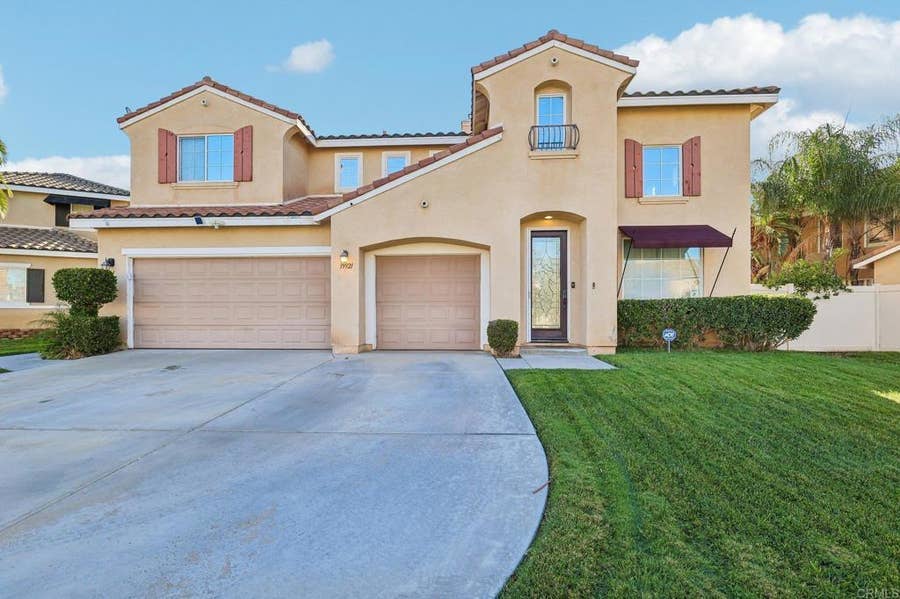 Property photo for 39921 Banyan Street, Murrieta, CA