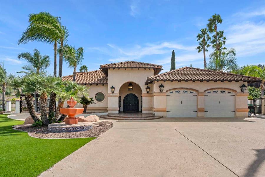 Property photo for 12386 Single Oak Place, Lakeside, CA