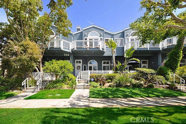 Property photo for 704 S Broadway, #E, Redondo Beach, CA