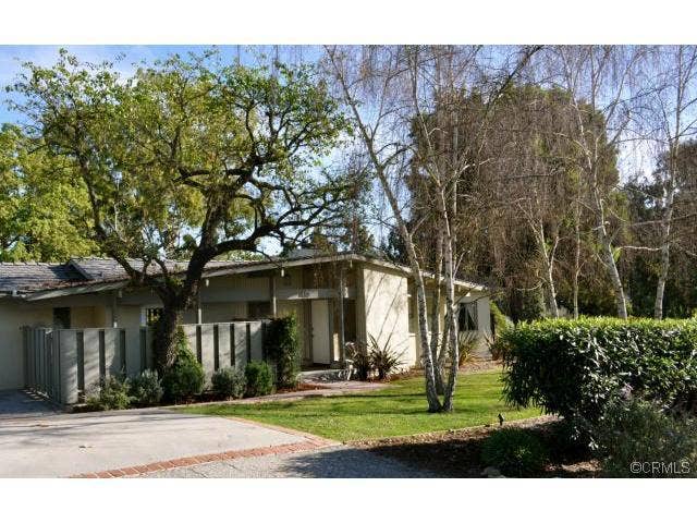 Property photo for 1120 Via Nogales, Palos Verdes Estates, CA