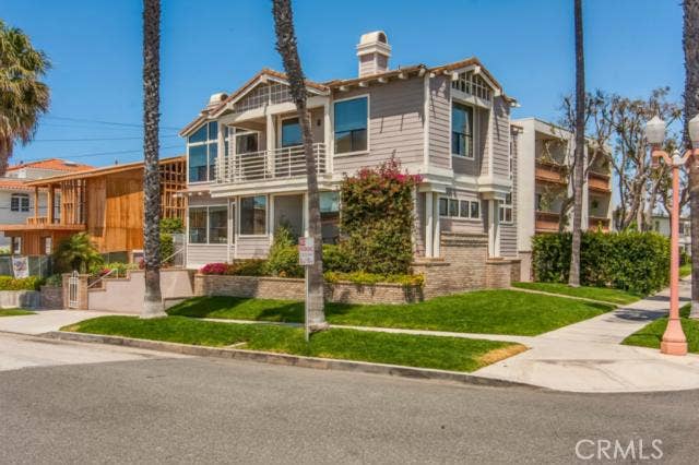 Property photo for 815 S Catalina Avenue, #B, Redondo Beach, CA