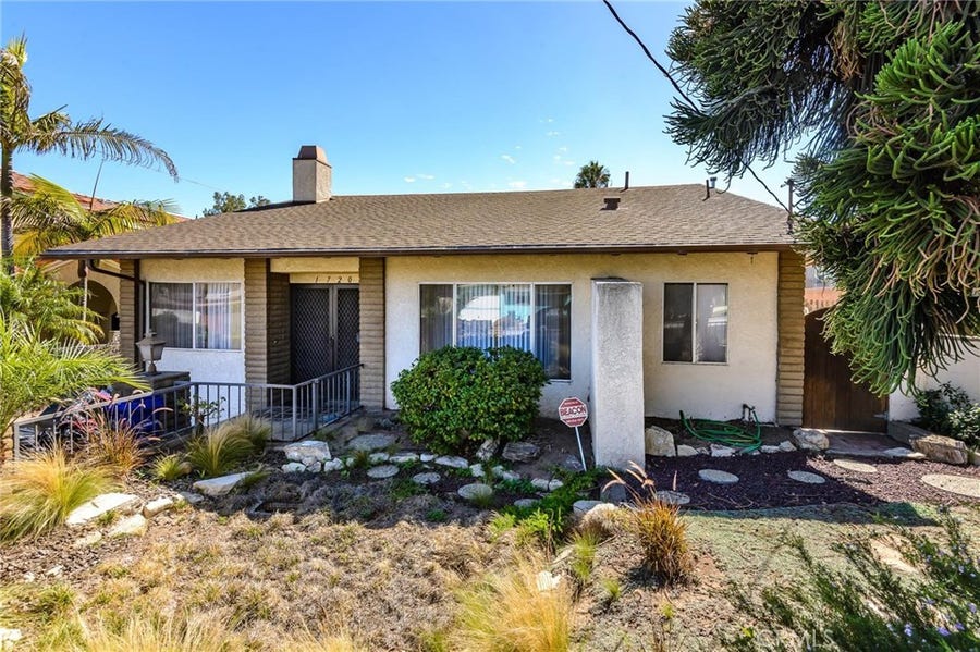 Property photo for 1720 6th Street, Manhattan Beach, CA