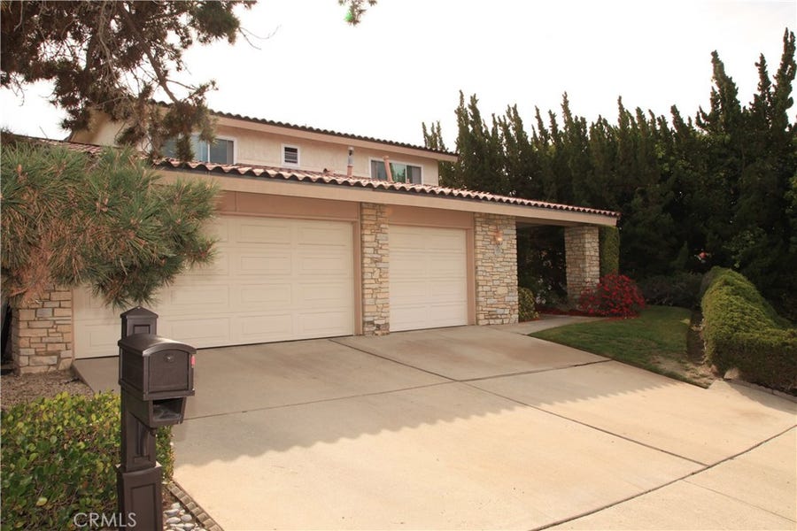 Property photo for 6726 El Rodeo Road, Rancho Palos Verdes, CA