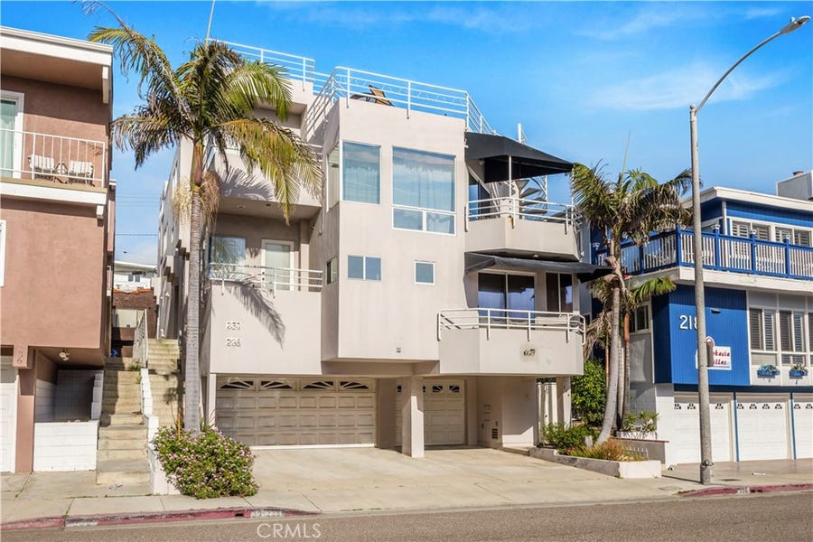Property photo for 230 Manhattan Avenue, Hermosa Beach, CA
