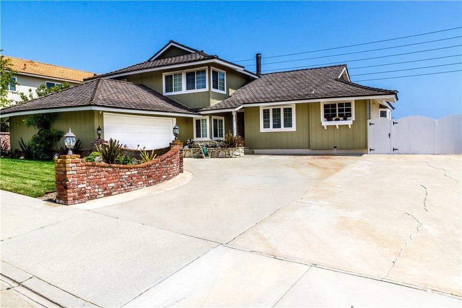 Property photo for 5818 Sunmist Drive, Rancho Palos Verdes, CA