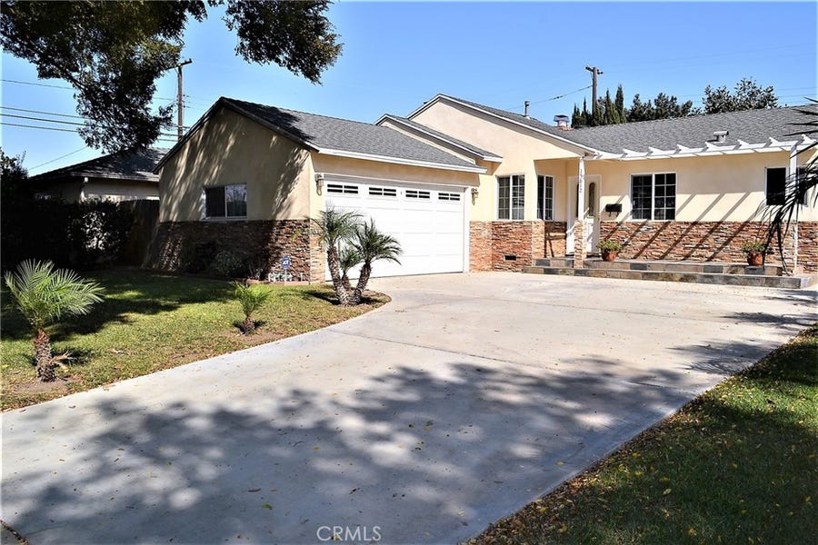Property photo for 15812 Marigold Avenue, Gardena, CA