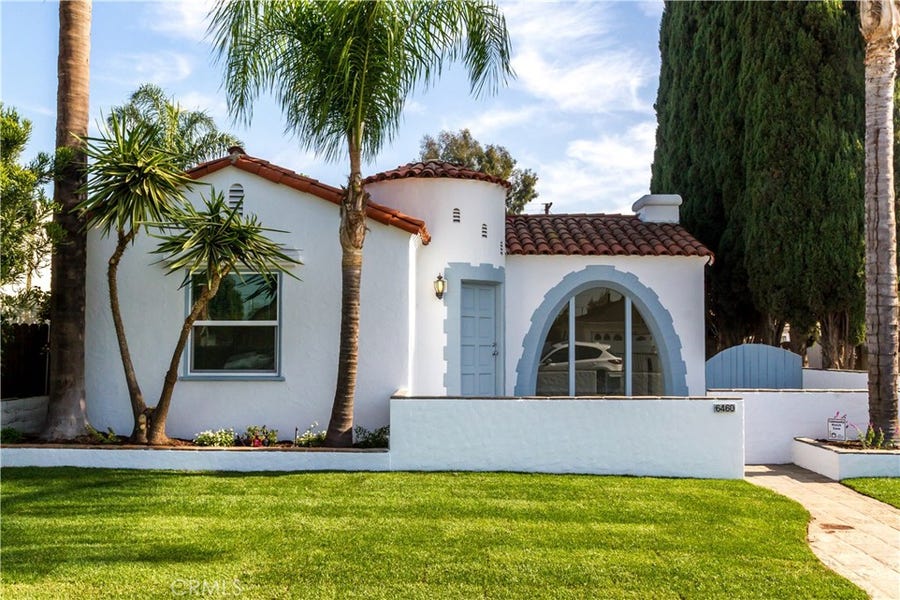Property photo for 6460 Falcon Avenue, Long Beach, CA