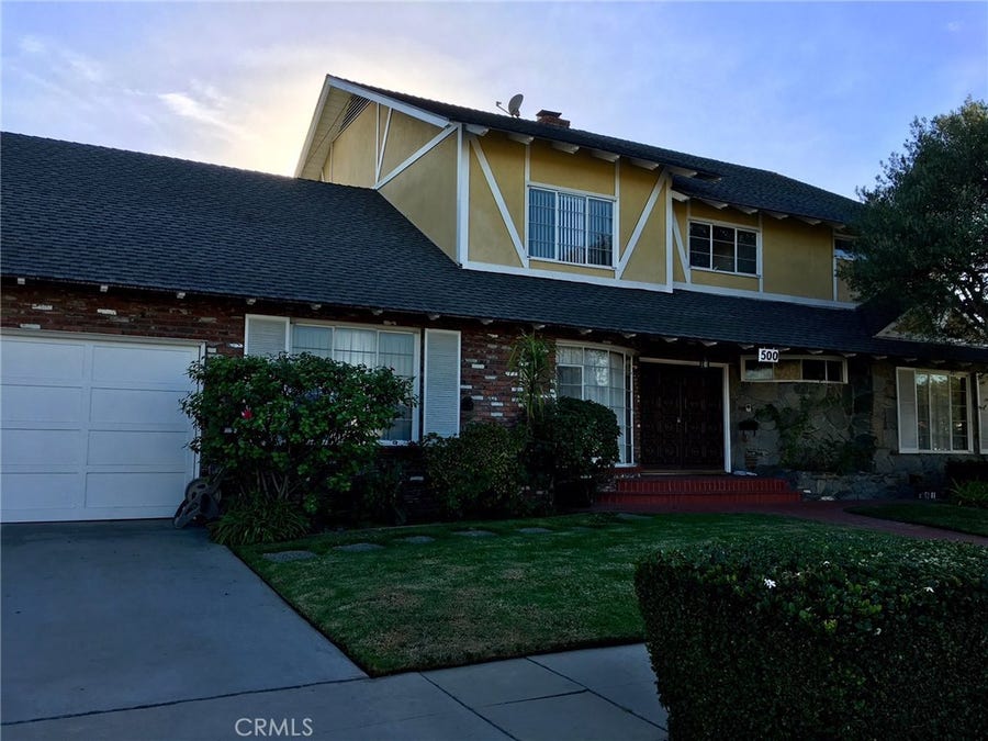 Property photo for 500 Avenue F, Redondo Beach, CA