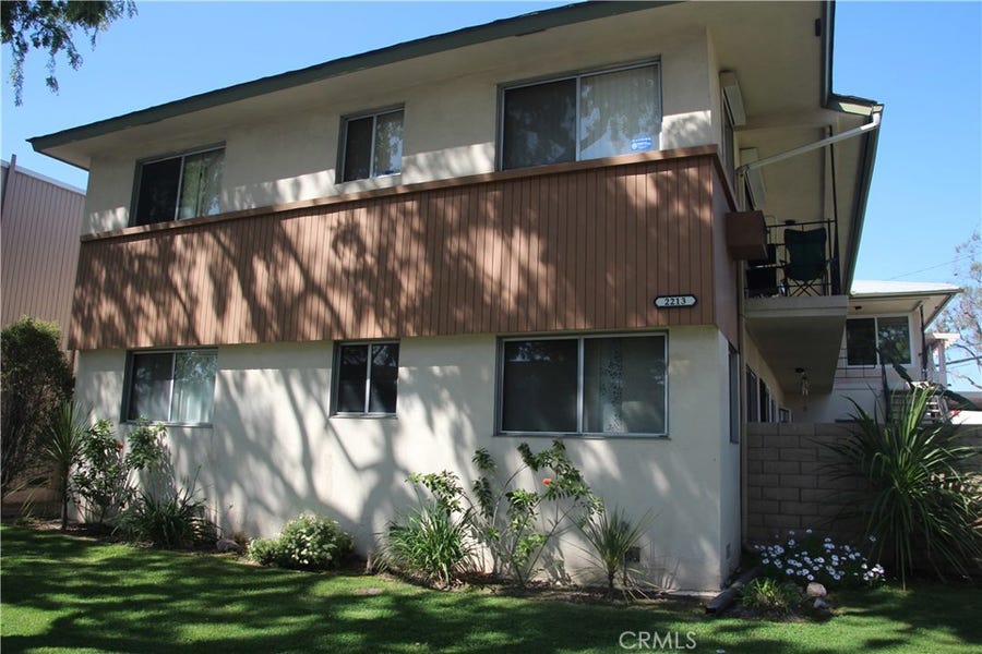 Property photo for 2213 San Anseline Avenue, #3, Long Beach, CA