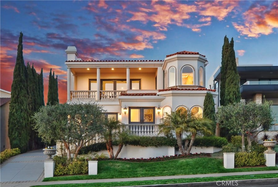 Property photo for 313 Avenue F, Redondo Beach, CA