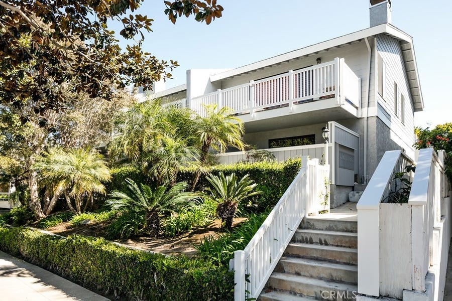 Property photo for 606 N Guadalupe Avenue, #F, Redondo Beach, CA