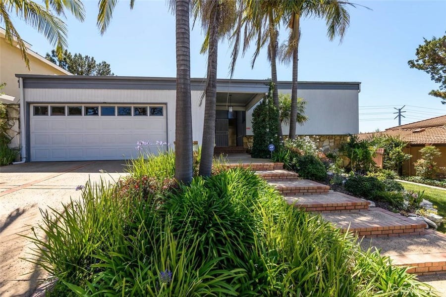Property photo for 5672 Sunmist Dr, Rancho Palos Verdes, CA