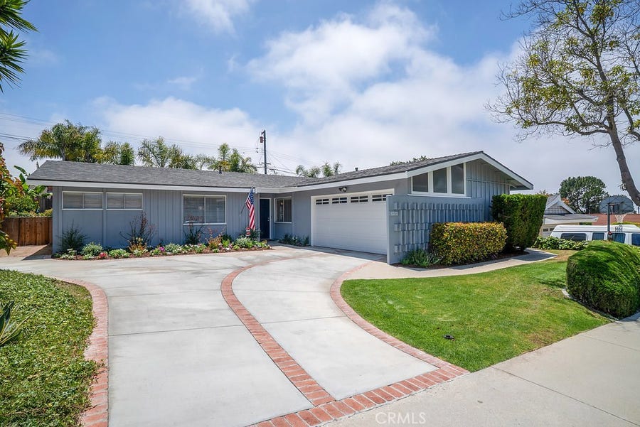 Property photo for 6970 Grovespring Drive, Rancho Palos Verdes, CA