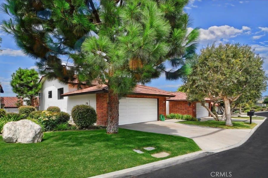Property photo for 17 Ocean Crest Court, Rancho Palos Verdes, CA