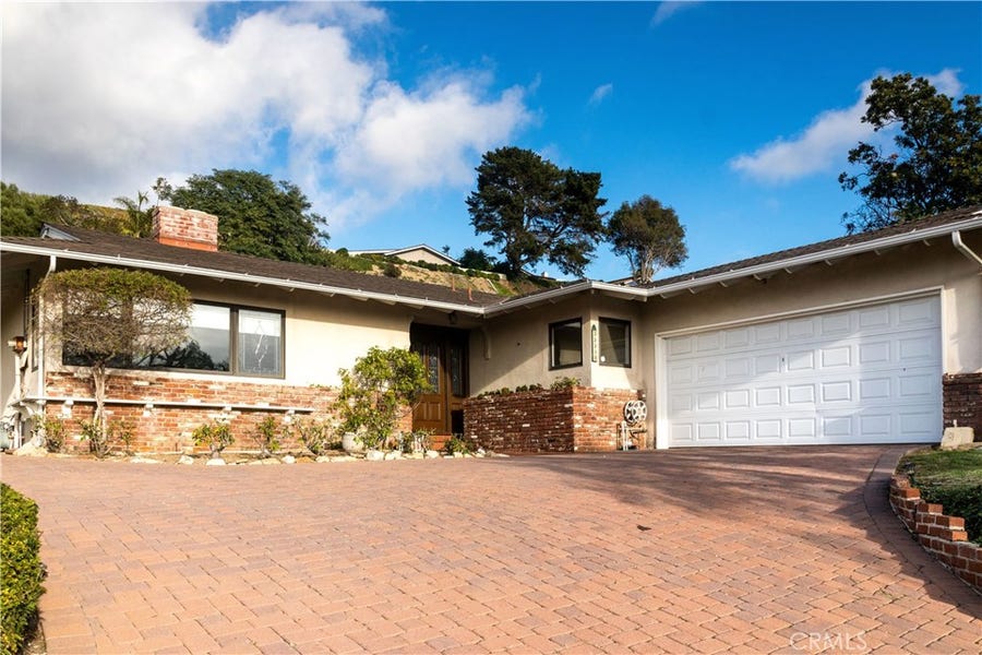 Property photo for 32338 Sea Raven Drive, Rancho Palos Verdes, CA
