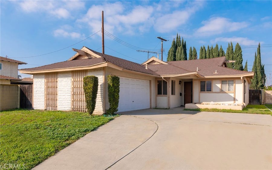 Property photo for 1313 E 215th Place, Carson, CA