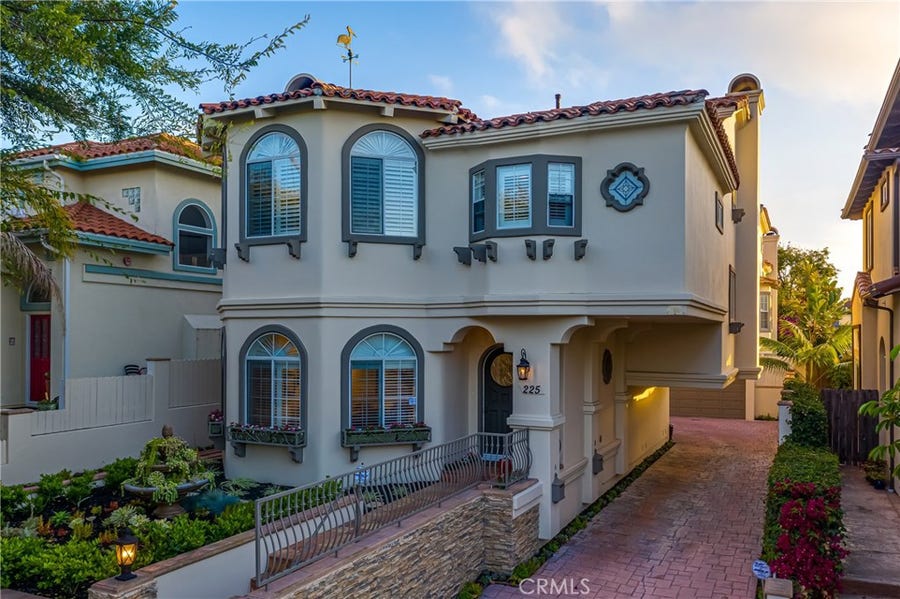 Property photo for 225 N Lucia Avenue, #A, Redondo Beach, CA