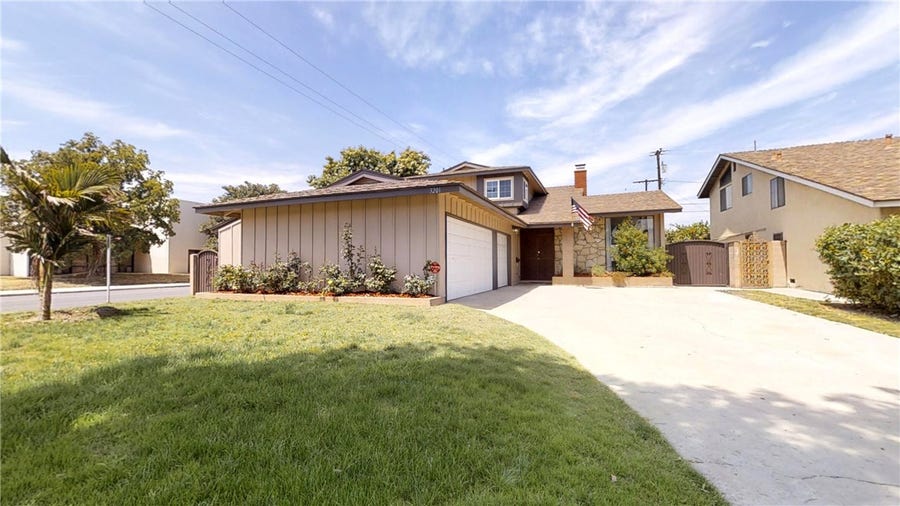 Property photo for 3201 E Saint Francis Place, Long Beach, CA
