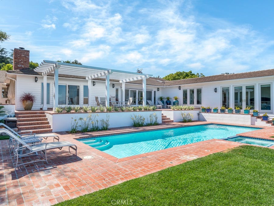 Property photo for 6 Outrider Road, Rolling Hills, CA