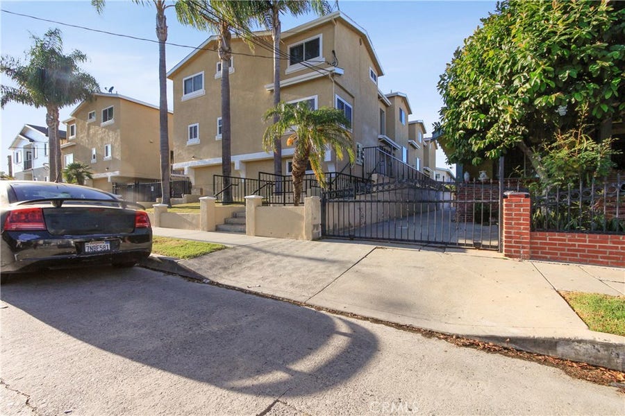 Property photo for 560 W 14th Street, #2, San Pedro, CA