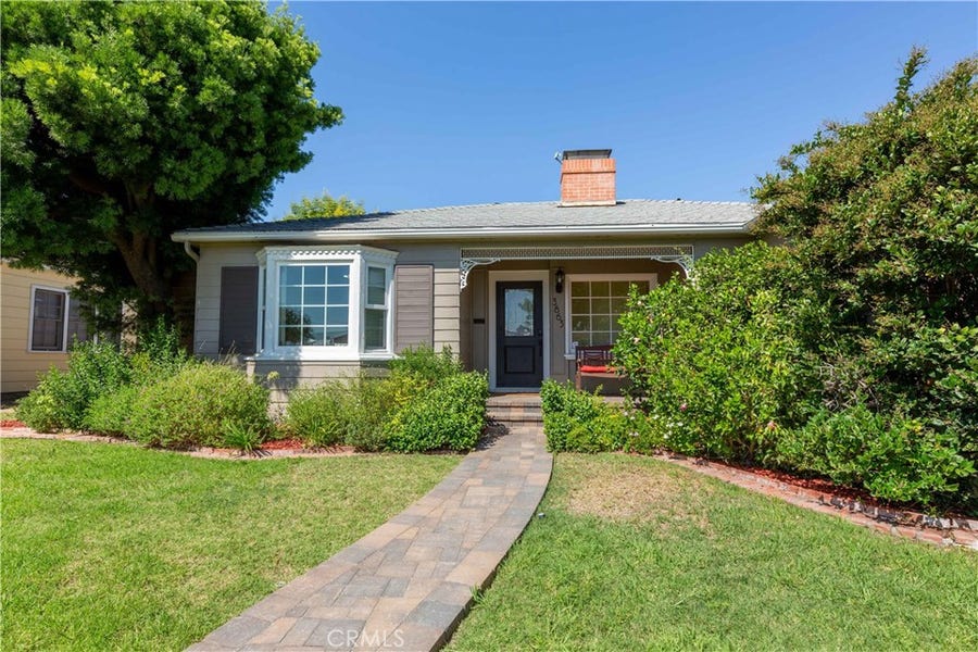 Property photo for 3863 Gaviota Avenue, Long Beach, CA