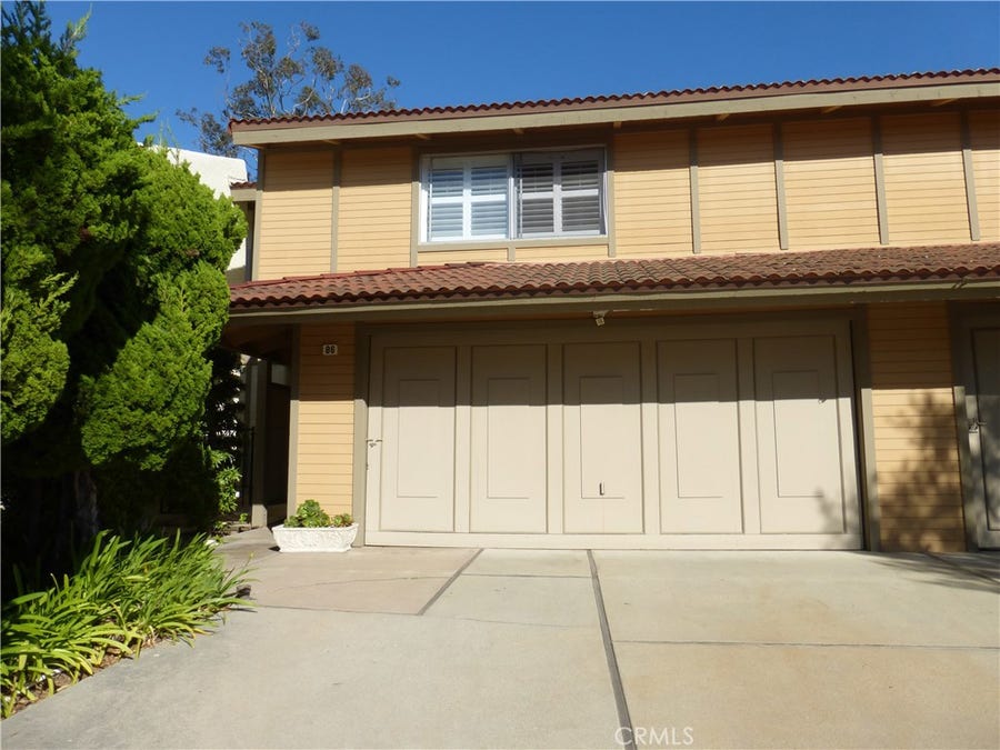 Property photo for 86 Cresta Verde Drive, Rolling Hills Estates, CA