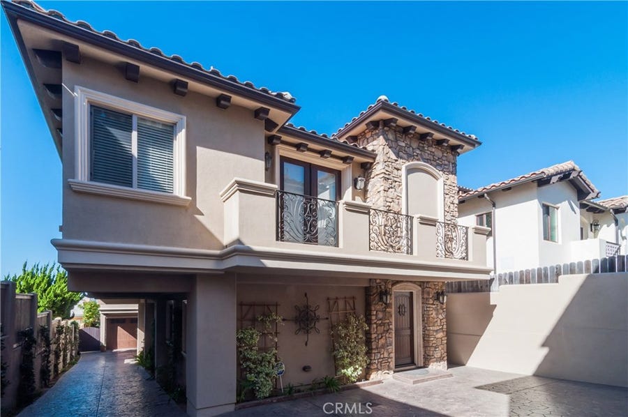 Property photo for 123 S Guadalupe Avenue, #B, Redondo Beach, CA