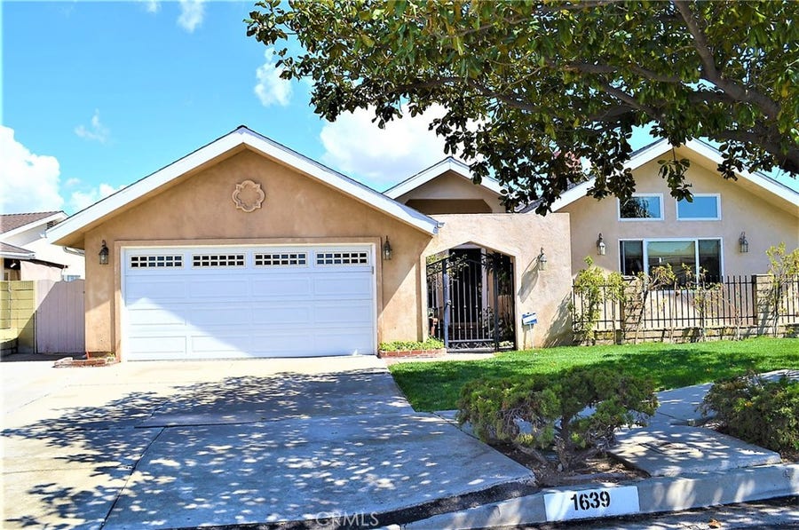 Property photo for 1639 Oakhorne Drive, Harbor City, CA