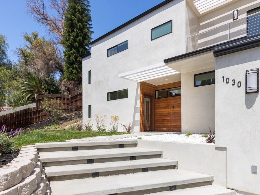 Property photo for 1030 W Canon Drive, San Pedro, CA