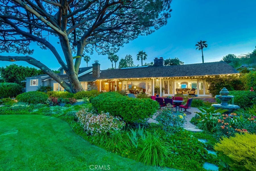 Property photo for 33 Avenida Corona, Rancho Palos Verdes, CA