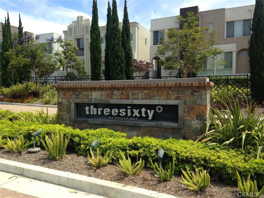 Property photo for 13025 Park Place, #202, Hawthorne, CA