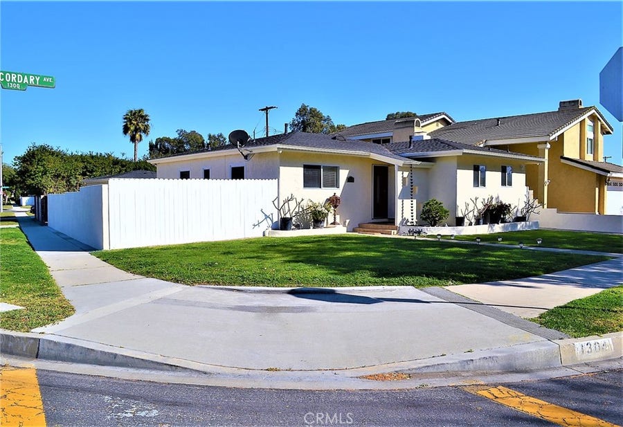 Property photo for 1304 Cordary Avenue, Torrance, CA