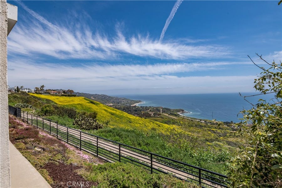 Property photo for 6246 Ocean Terrace Drive, Rancho Palos Verdes, CA
