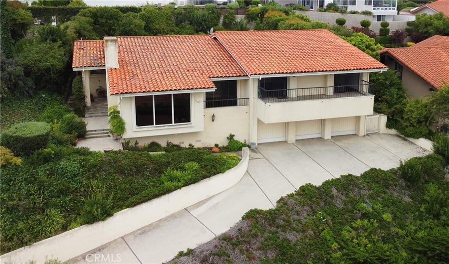 Property photo for 965 Via Rincon, Palos Verdes Estates, CA