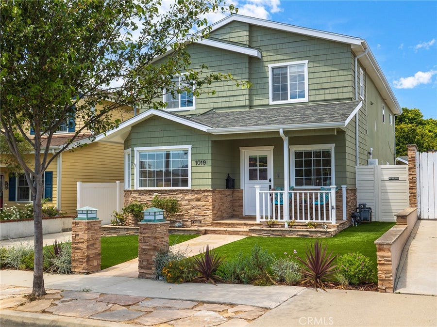 Property photo for 1019 Avenue B, Redondo Beach, CA