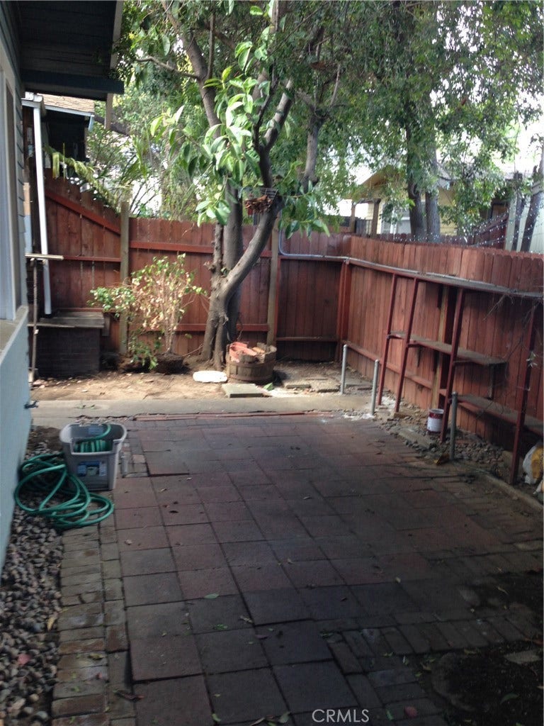 Property photo for 1250 Huntington Drive, #E, South Pasadena, CA