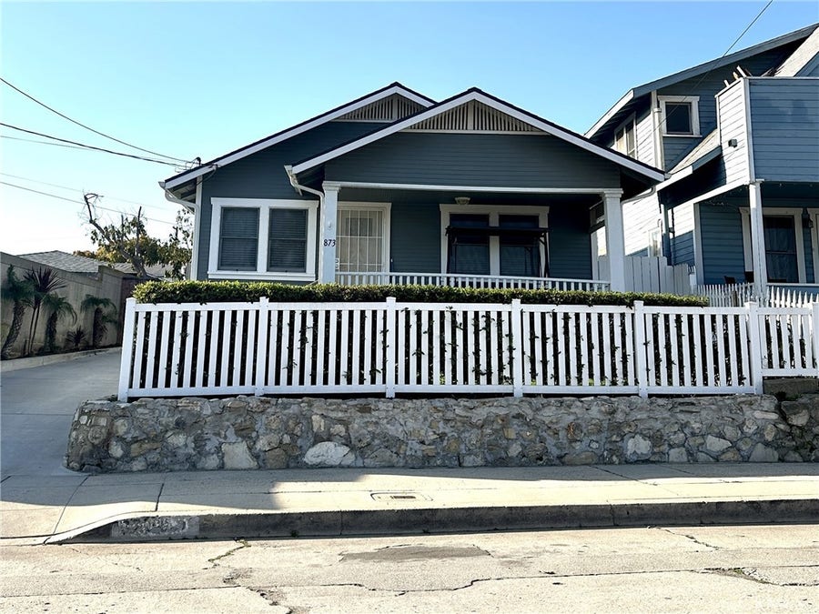 Property photo for 871 W Upland Avenue, San Pedro, CA