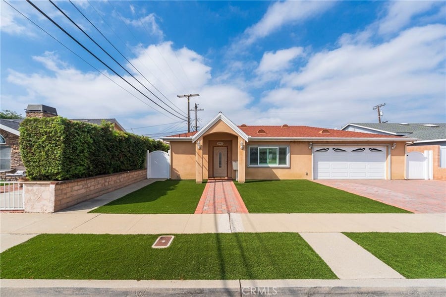 Property photo for 18405 Delia Ave, Torrance, CA