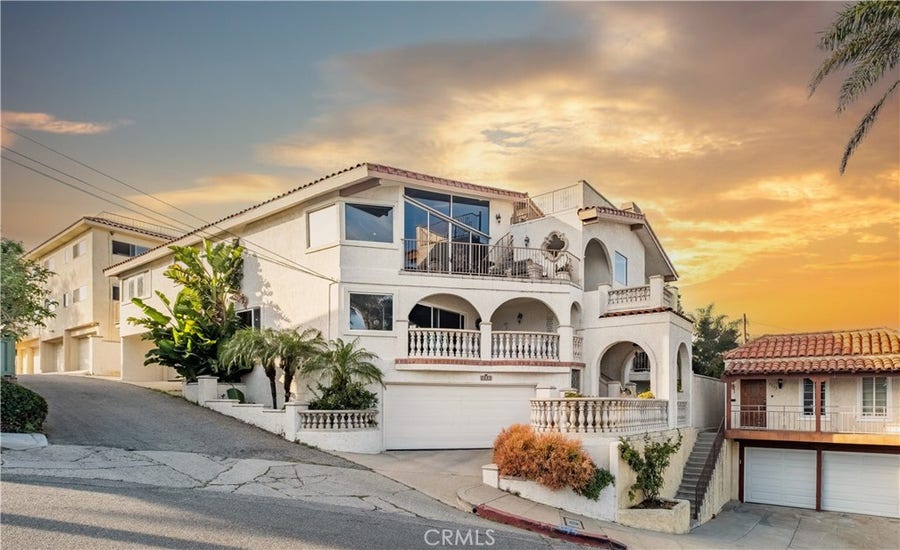 Property photo for 3935 Bluff Place, San Pedro, CA