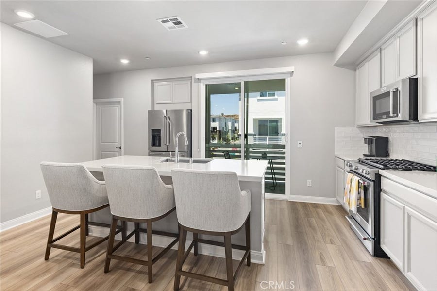 Property photo for 1472 W Sunrise Lane, San Pedro, CA