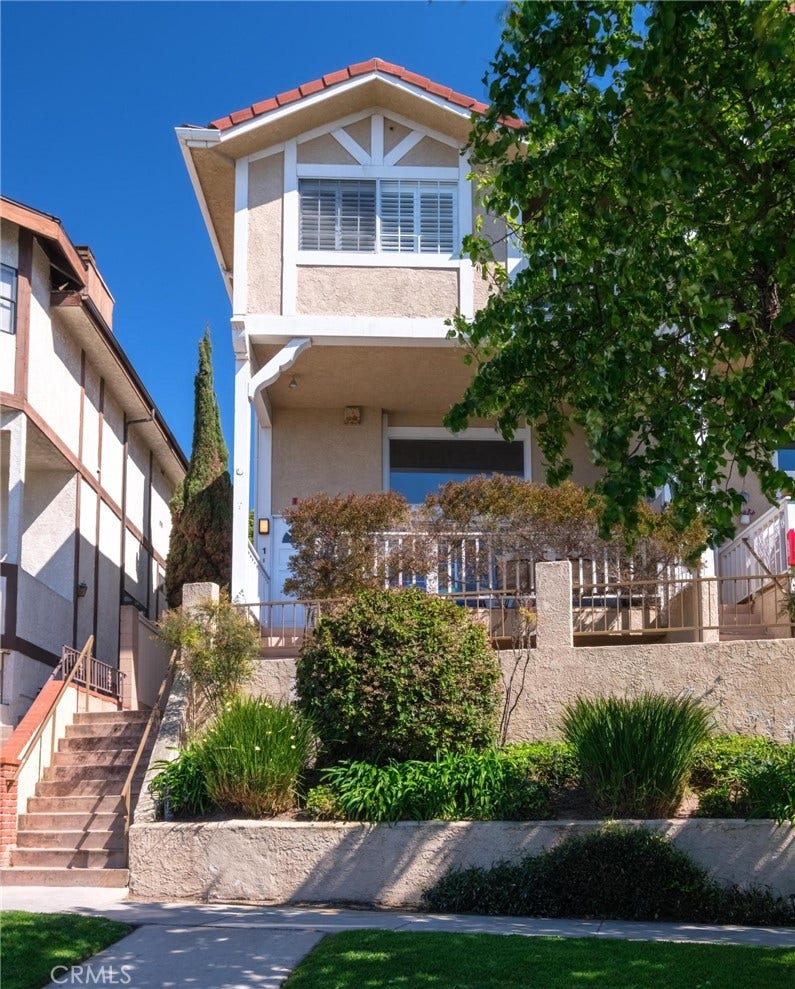 Property photo for 222 S Guadalupe Avenue, #1, Redondo Beach, CA