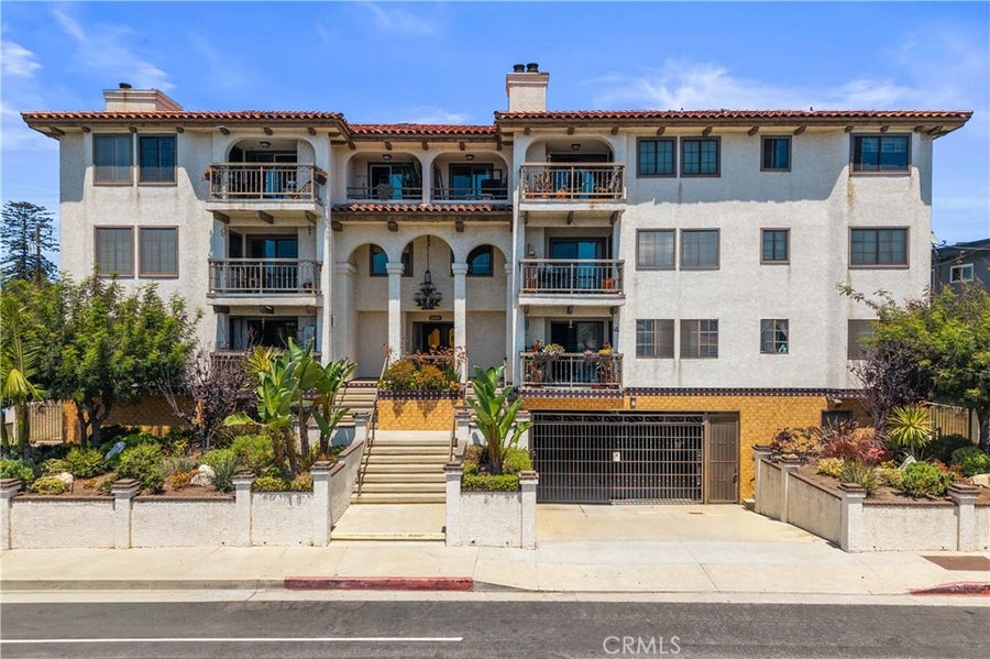 Property photo for 1150 W 13th Street, #306, San Pedro, CA
