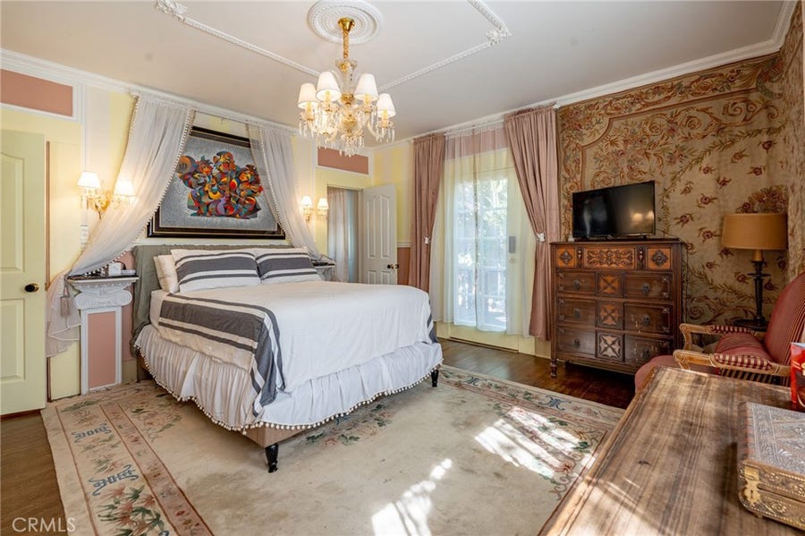 Property photo for 1900 Taft, Los Angeles, CA