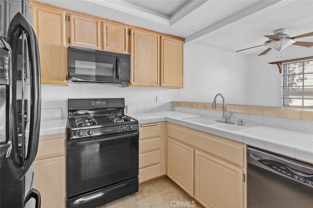 1440 Brett Place, #63, San Pedro, CA 90732 1440 Brett Place, #63, San Pedro, CA 90732