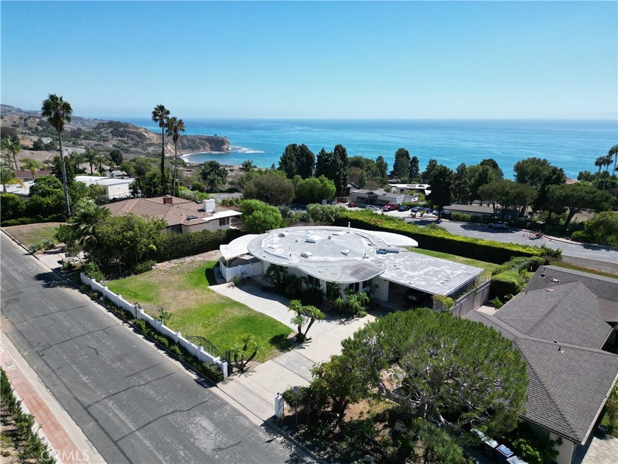 Property photo for 6150 Arrowroot, Rancho Palos Verdes, CA